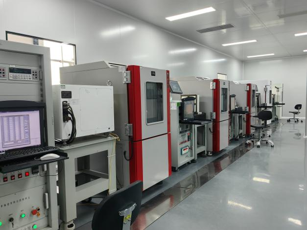 ファイバーオプティックジロスコップ 3s スタート時間と RS-422 デジタル出力 4