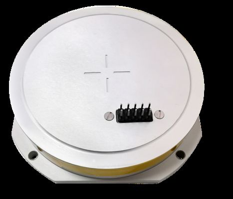 良い価格 RS 232のシリアル ポートが装備されている高精度な1つの軸線の回転盤 オンライン